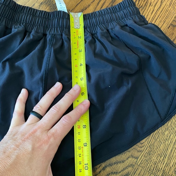 Lululemon shorts - Picture 4 of 4